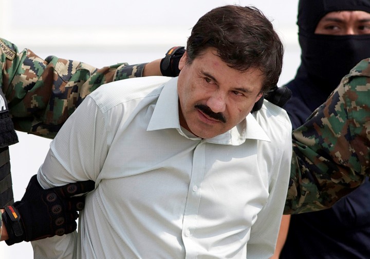 El Chapo Guzmán, uno de los capos narcotraficantes que pagó millones de dólares al expresidente de Honduras.  FotoAP