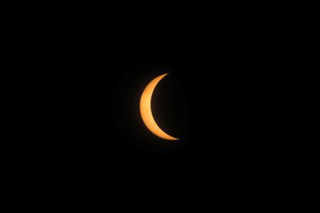 El eclipse, en fase casi total, desde Mazatlán, México
