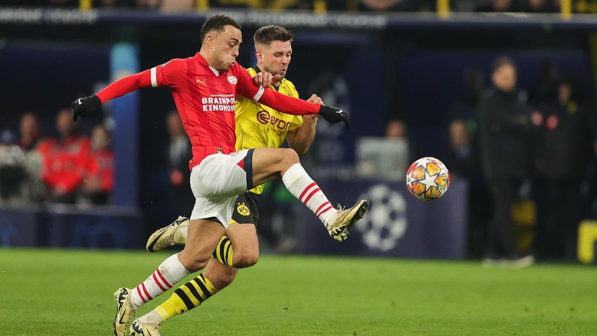 Sergiño Dest, durante el partido de Champions ante el Borussia Dortmund
