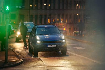 El Lynk & Co 01 ofrece excelente agilidad urbana, alto dinamismo en la calle y niveles de confort en las plazas más destacadas