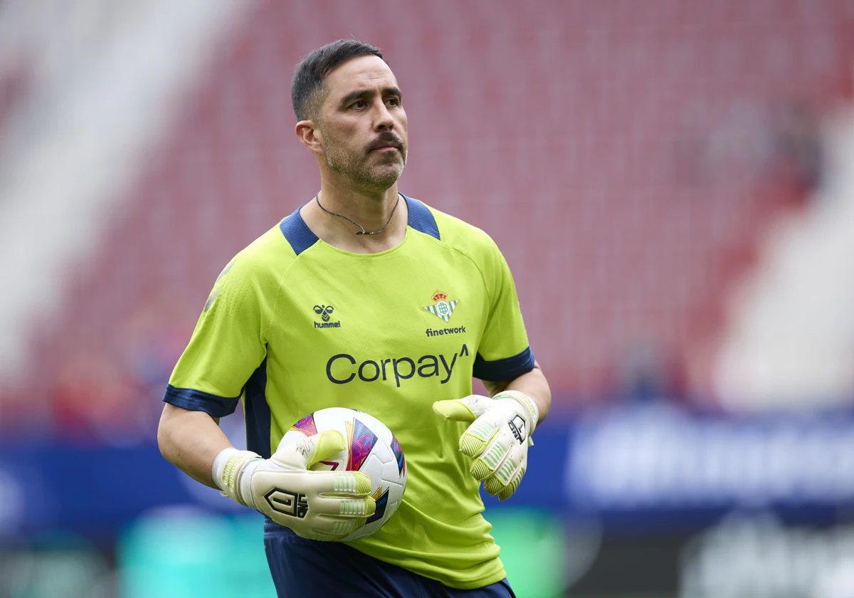 Claudio Bravo, durante el partido ante Osasuna - Betis