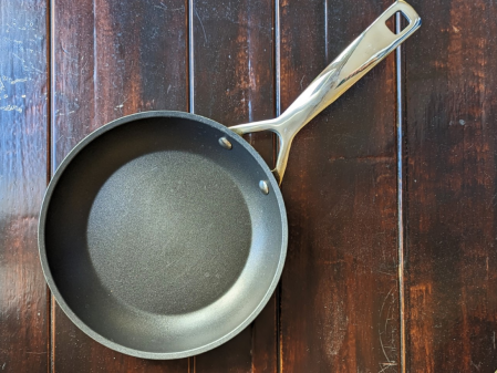 Sartén Antiadherente Pro Le Creuset