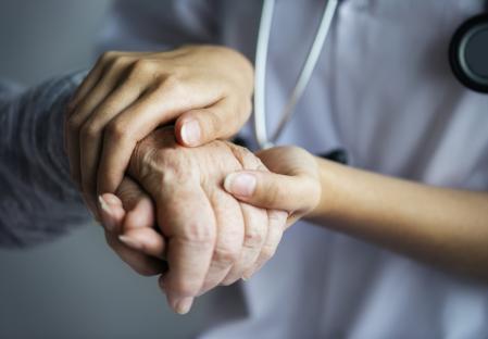 cuotas hombre persona gran jove apoyo hospital eutanasia