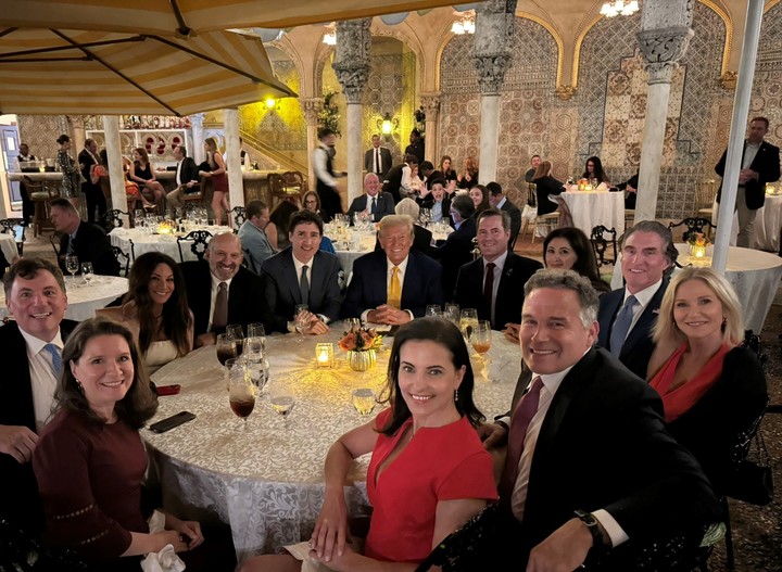 Cena en marzo en el lago, el Viernes, en una foto publicada en X por el senador electo de Pensilvania, Dave McCormick. Foto: EFE