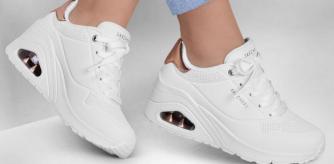 Skechers tiene estilos de plataforma para quienes quieren verse más altos