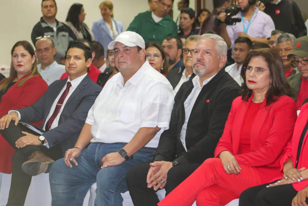 Denuncias de presiones y sabotaje al CNE en vísperas de las elecciones de 2025