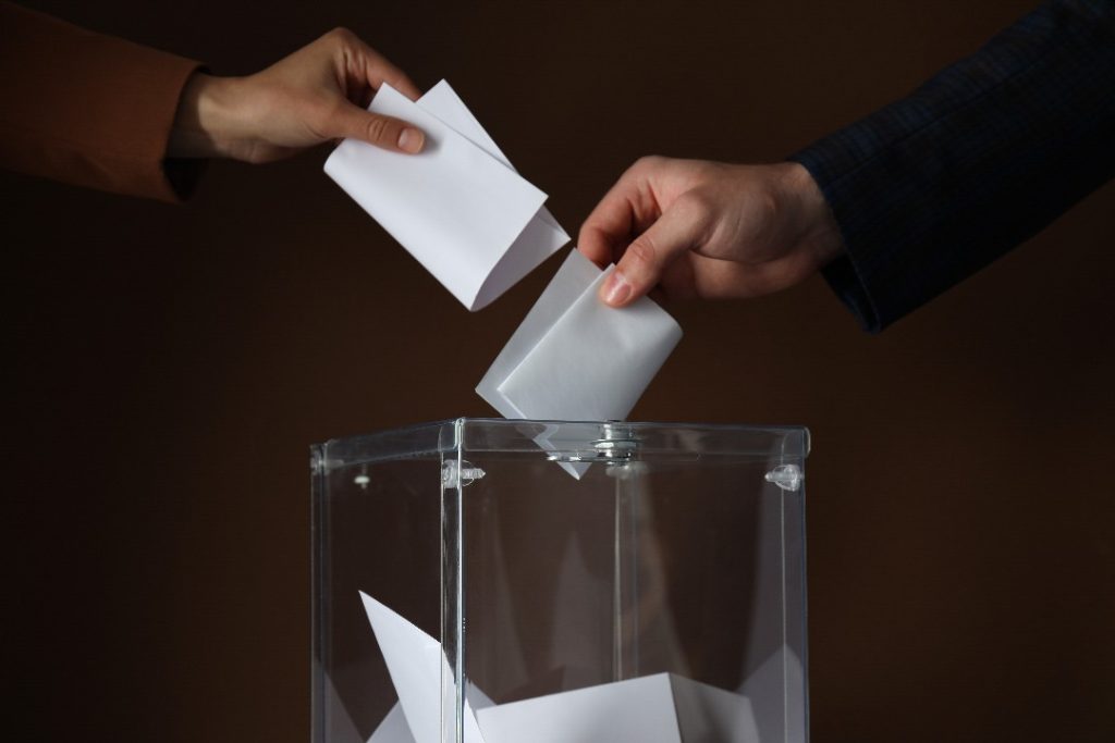Honduras enfrenta tensión electoral por señalamientos de manipulación del TREP Honduras enfrenta tensión electoral por señalamientos de manipulación del TREP