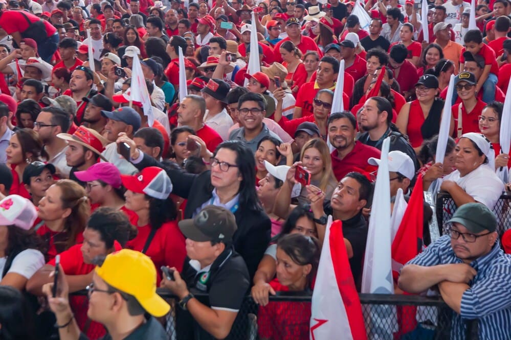 Crisis interna en el Partido LIBRE de Honduras: desafíos para la gobernabilidad Crisis interna en el Partido LIBRE de Honduras: desafíos para la gobernabilidad