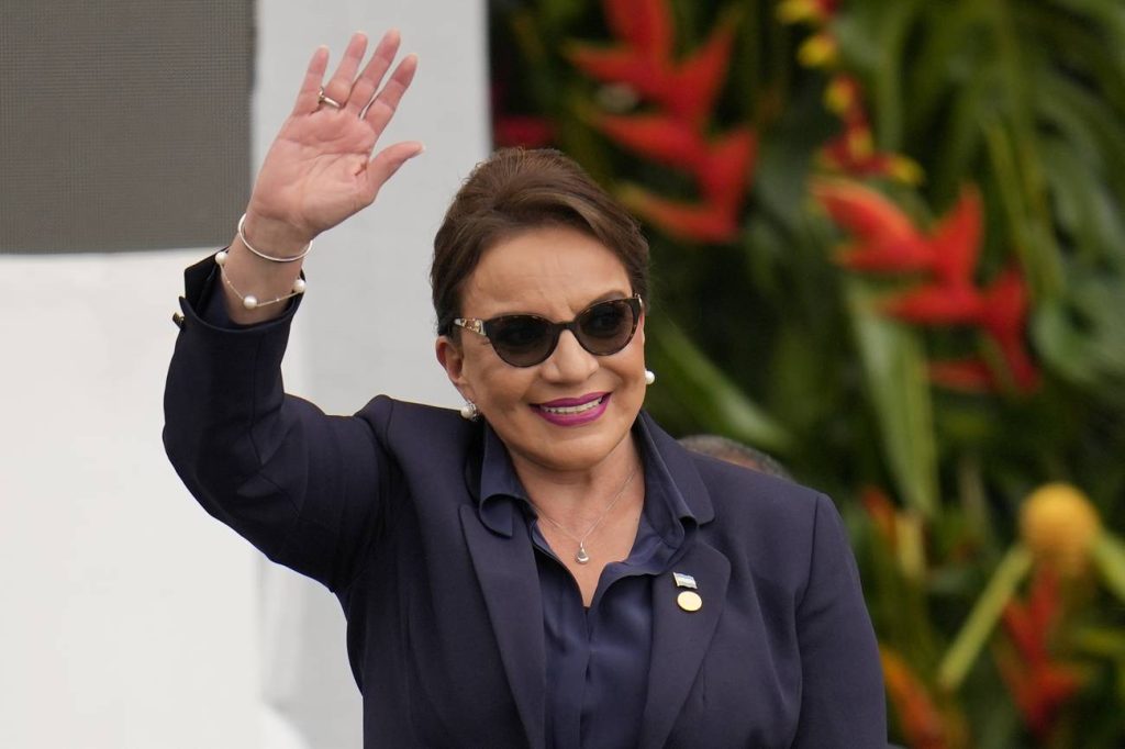 El futuro del proyecto socialista de Xiomara Castro frente a la inestabilidad de Venezuela