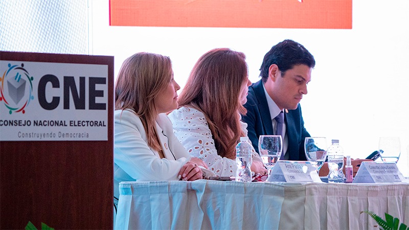 Fraude electoral en Honduras: vinculan a Manuel Zelaya con el CNE