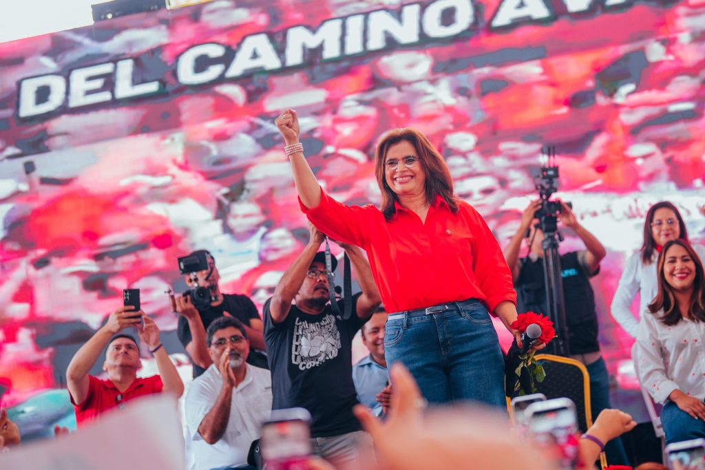 Alerta regional: Expresidentes latinos y el autoritarismo en Honduras Alerta regional: Expresidentes latinos y el autoritarismo en Honduras